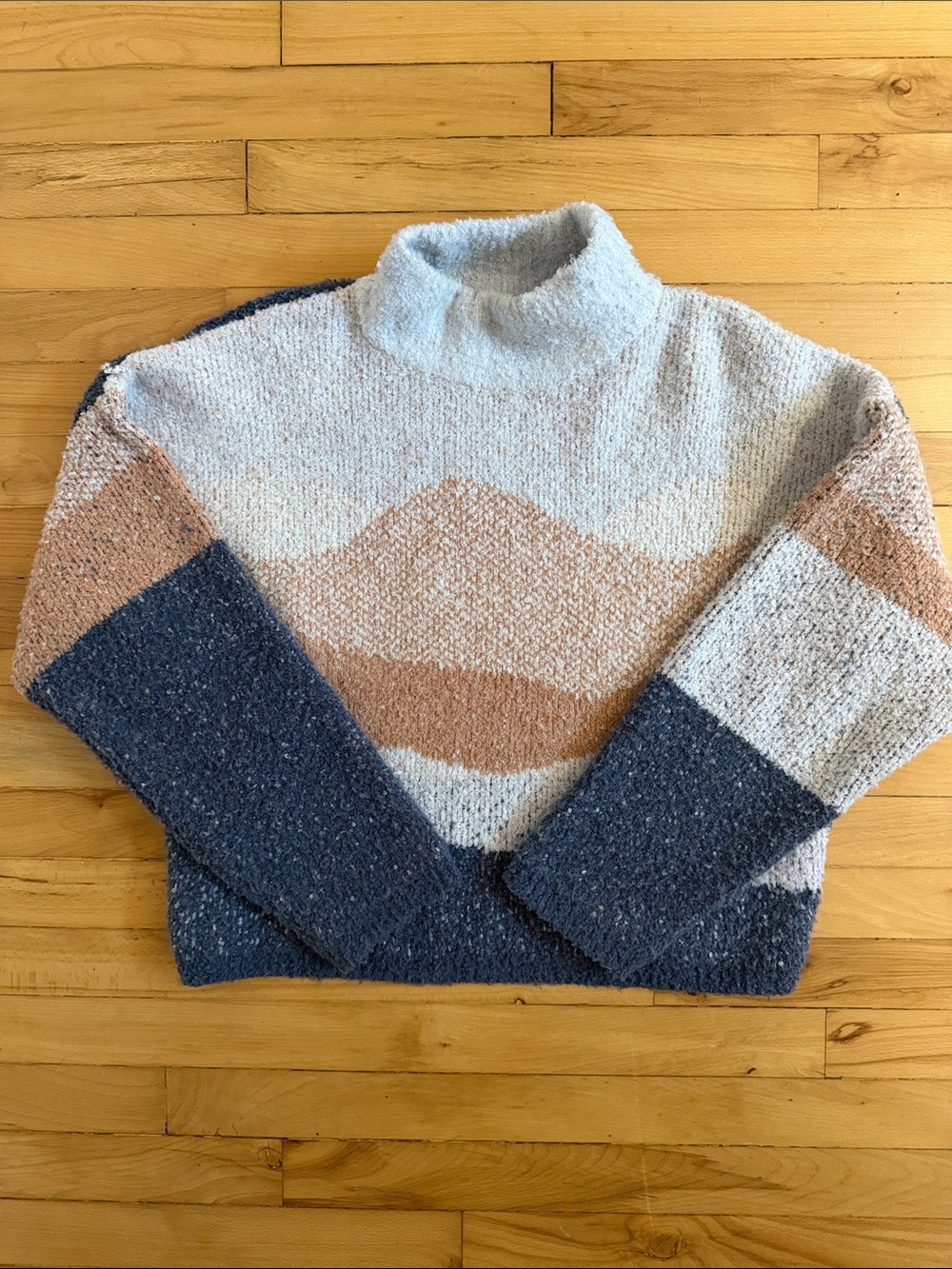 Universal Thread Colorblock Mock Neck Sweater - Blue, Cream & Tan